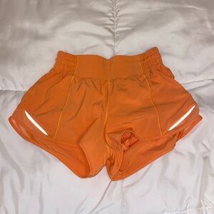 High Rise Lululemon Hotty Hot shorts 2.5”